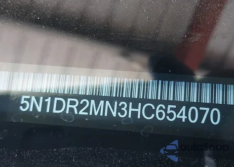 2017 Nissan Pathfinder S from USA, damaged, VIN 5N1DR2MN3HC654070